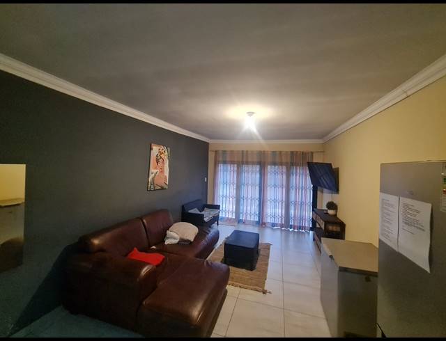 12 BEDROOM HOUSE FOR SALE IN BEDWORTH PARK